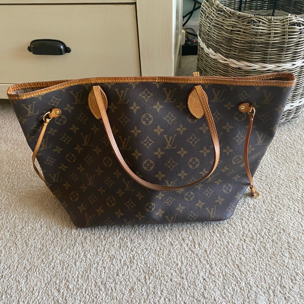 Louis Vuitton Purse